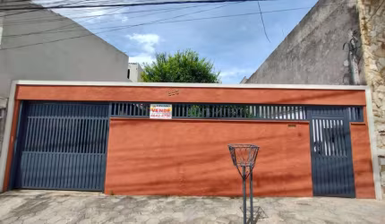 Casa com 3 quartos à venda na Vila Virgínia, Itaquaquecetuba  por R$ 700.000