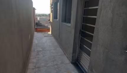 Casa para alugar no Jardim Luciana, Itaquaquecetuba  por R$ 650