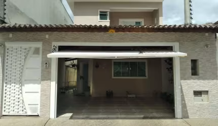 Casa com 3 quartos à venda no Residencial Jasmim, Itaquaquecetuba  por R$ 500.000