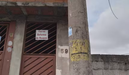 Casa com 3 quartos à venda no Jardim Zélia, Itaquaquecetuba  por R$ 280.000
