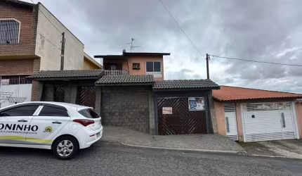Casa com 3 quartos à venda na Vila Virgínia, Itaquaquecetuba  por R$ 1.200.000