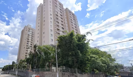 Apartamento com 2 quartos à venda no Jardim das Oliveiras, São Paulo  por R$ 220.000