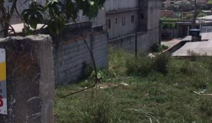 Terreno à venda no Jardim Maria Rosa II, Itaquaquecetuba  por R$ 85.000