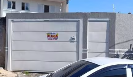 Casa com 3 quartos para alugar no Residencial Jasmim, Itaquaquecetuba  por R$ 3.000