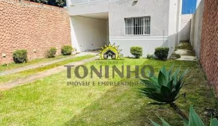 Casa com 3 quartos para alugar no Residencial Jasmim, Itaquaquecetuba  por R$ 2.500