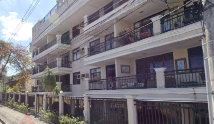 Excelente Apartamento em Itaipu, 4 quartos sendo 2 Suites.