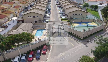 Sobrado com 3 dormitórios à venda, 150 m² por R$ 840.000 - Portal dos Gramados - Guarulhos/SP