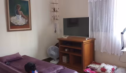 Quitinete na Guilhermina, ótimo preço.