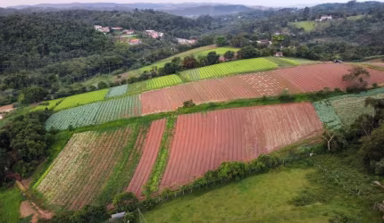 Área em Itapevi SP Comercial ou Residencial