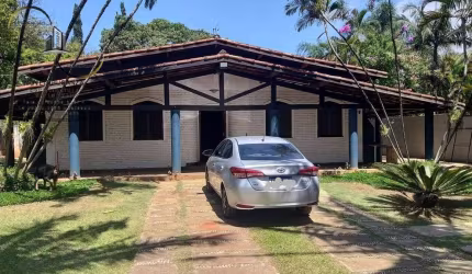 CHÁCARA ALUGA-SE PARA MORADIA NO BAIRRO DO ÉDEN