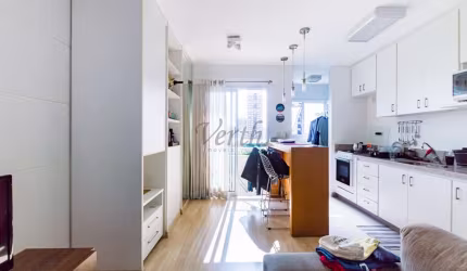 Apartamento com 1 quarto à venda na Rua Doutor Antônio Galízia, 105, Cambuí, Campinas, 40 m2 por R$ 550.000