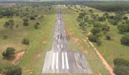 Fazenda à venda na Avenida Olegário Maciel 714, 100, Centro, Paracatu, 7131 m2