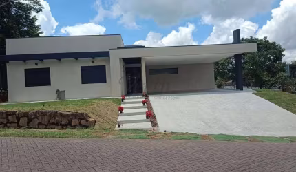 Casa em condomínio fechado com 3 quartos à venda na avenida Sabia, 1, Centro, Valinhos, 342 m2 por R$ 2.550.000