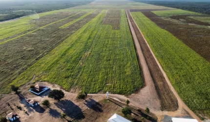 Fazenda à venda na 23 de agosto, 10000, Centro, Barra, 4083 m2 por R$ 85.000.000