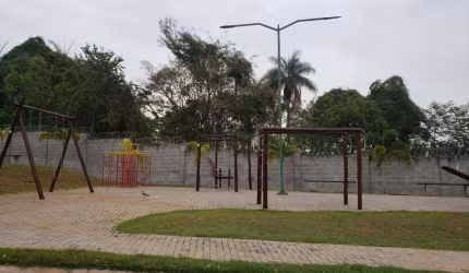 Terreno em condomínio fechado à venda na Rua Ariovaldo Silveira Franco, SN, Jardim 31 de Março, Mogi Mirim por R$ 189.000