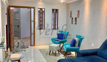 Casa com 3 quartos à venda na Tupinambás, 83, Jardim Igaçaba, Mogi Guaçu, 200 m2 por R$ 460.000