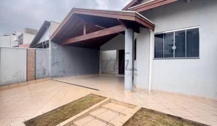 Casa com 3 quartos à venda na Ricardo Barros Brandão, 97, Jardim Murayama, Mogi Mirim, 302 m2 por R$ 640.000