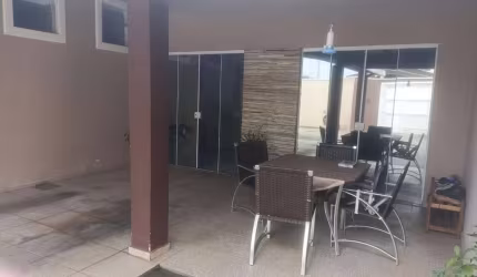 Casa com 2 quartos à venda na Antonio de Paula Bueno Júnior, 140, Jardim Santa Cruz, Mogi Guaçu, 250 m2 por R$ 300.000
