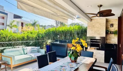 Casa com 4 quartos à venda na Alameda Mamoan, 59, Riviera de São Lourenço, Bertioga, 240 m2 por R$ 2.600.000