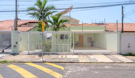 Casa com 5 quartos à venda na Rua Maestro Luiz de Túlio, 300, Vila Brandina, Campinas, 450 m2 por R$ 1.290.000