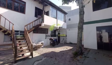 Casa com 4 dormitórios à venda, 360 m² por R$ 3.000.000,00 - Balneário Ponta Do Papagaio (Ens Brito) - Palhoça/SC