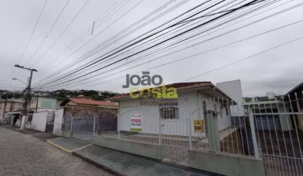 Casa com 4 dormitórios à venda, 1 m² por R$ 900.000,00 - Nossa Senhora do Rosário - São José/SC
