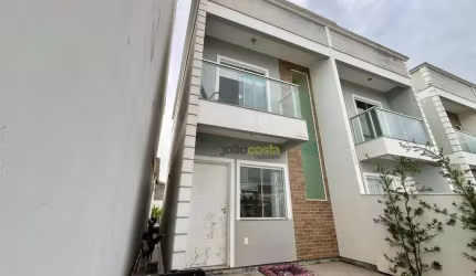 Sobrado com 2 dormitórios e piscina à venda, 70 m² - Alto Aririu - Palhoça/SC