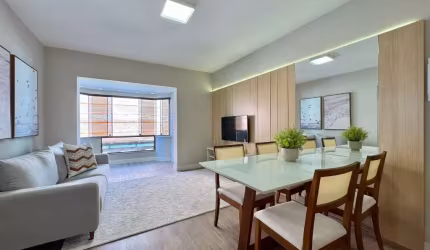 Excelente OPORTUNIDADE, mobiliado e decorado de FRENTE