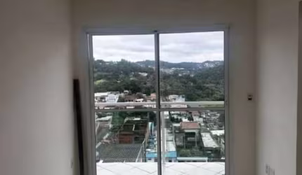 Apto Itapevi  215 mil