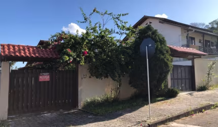 Linda casa Floresta para morar.