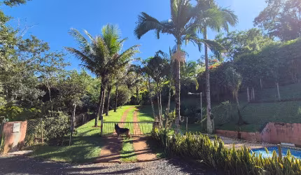 Chácara dentro da Cidade - Zona Sul de Uberlândia