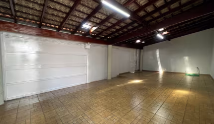 Jardim Brasília - Casa de 170m² toda reformada á venda.