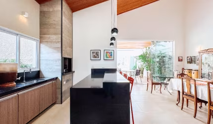 Jardins Barcelona - Casa térra de 212m² á venda.