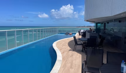 Flat de Alto Padrão na Pajuçara | 30m² | Frente Mar - Maceió