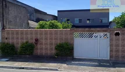 Bom preço - Sobrado Reformado com Terreno Amplo para Construir no Jardim Quietude!