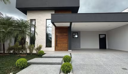 Luxo e Conforto em Condomínio Fechado com Piscina em Bertioga