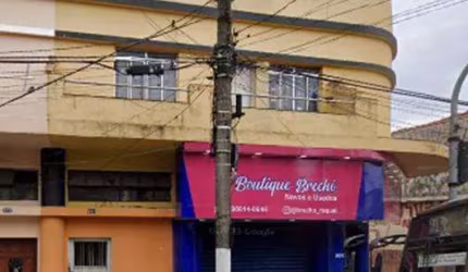Apartamento na Freguesia do &#211; - Excelente localização perto de comércios - sem condomínio