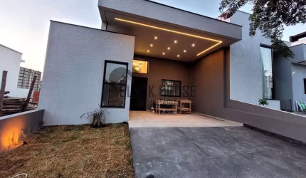 Casa com 3 dormitórios à venda, 122 m² por R$ 840.000,00 - Terras de São Francisco - Sorocaba/SP