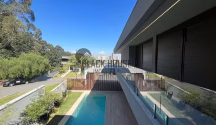 Sobrado com 4 dormitórios à venda, 540 m² por R$ 10.000.000 - Villa Solaia - Barueri/SP