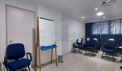 Imóvel para venda possui 85 metros quadrados em Boa Viagem - Recife - PE