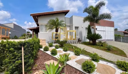 Casa com 3 dormitórios à venda, 270 m² - Chácaras Poços de Caldas - Poços de Caldas/MG