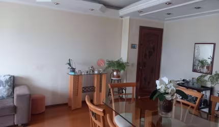 Apartamento na Vila Formosa, 3 dormitórios e 1 vaga.