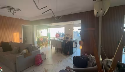 Apartamento com varanda gourmet à venda de 98 m² com 3 quartos , 1 suíte, 2 vagas na Vila Carrão