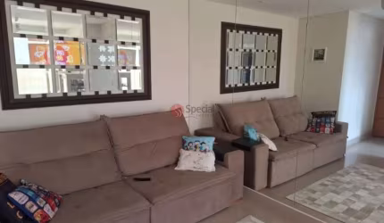 Apartamento no Jardim  Vila Formosa. Decorado.