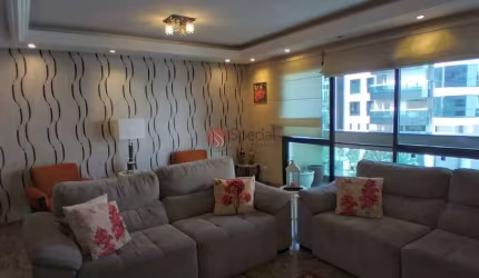 Apartamento no Anália Franco