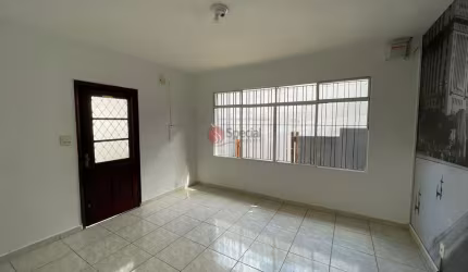 Casa térrea residencial ou comercial na Vila Formosa de 102 metros.