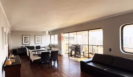 Apartamento de 3 quartos no Anália Franco.