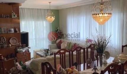 Apartamento no Anália Franco