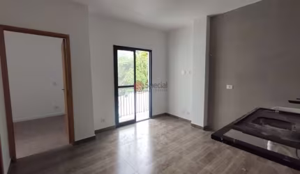 Apartamento tipo studio para compra ou locação no Tatuapé.