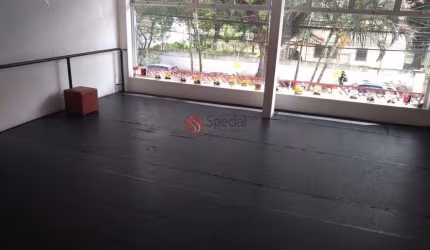 Prédio Comercial Próximo Hospital Municipal.